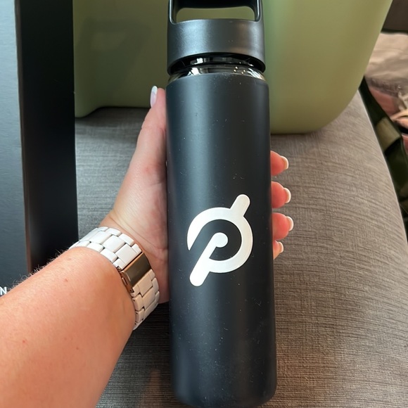 Peloton - Picture 2 of 4